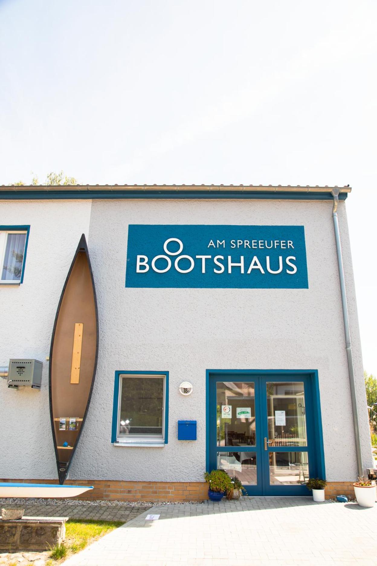 Boootshaus - Am Spreeufer Hotell Beeskow Exteriör bild