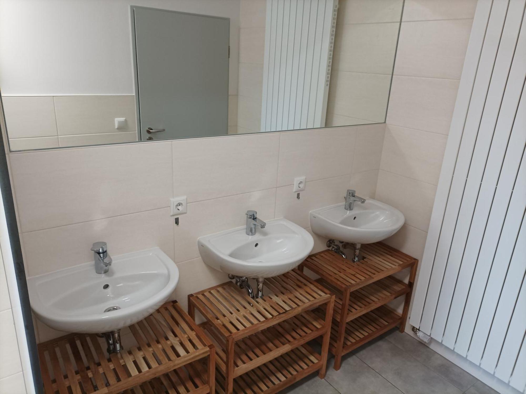 Boootshaus - Am Spreeufer Hotell Beeskow Exteriör bild