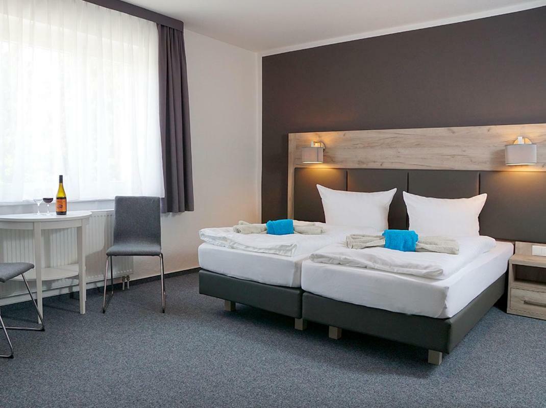 Boootshaus - Am Spreeufer Hotell Beeskow Exteriör bild